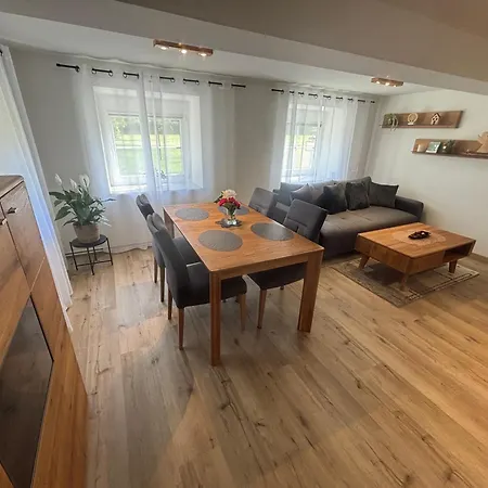 Gaestehaus Zum Alpenjaeger Apartment *