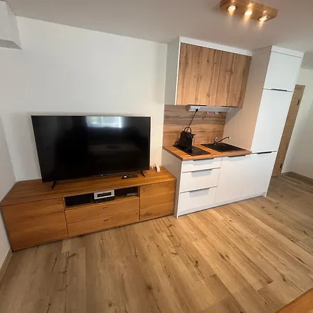 Gaestehaus Zum Alpenjaeger Apartment Waldstein