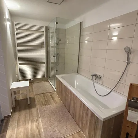 Gaestehaus Zum Alpenjaeger Apartment